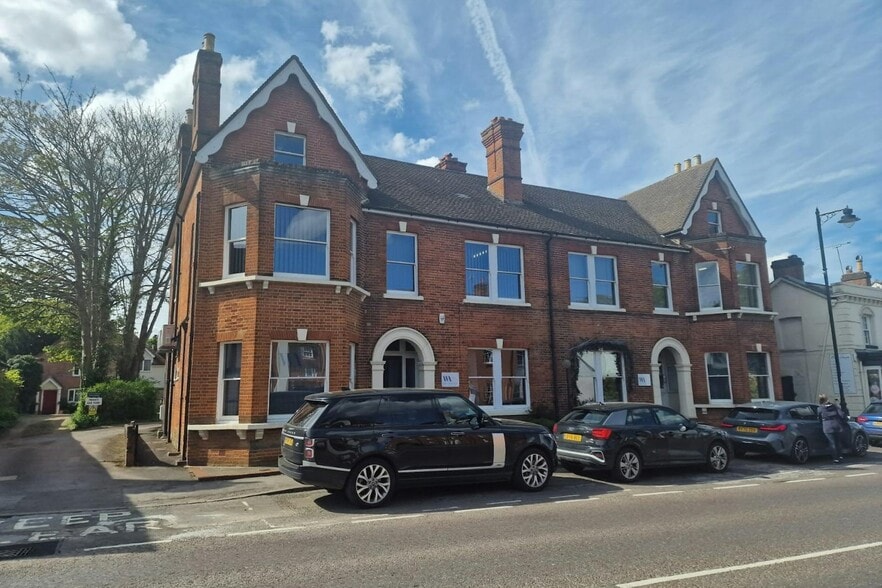 High St, Hartley Wintney for sale - Building Photo - Image 1 of 1