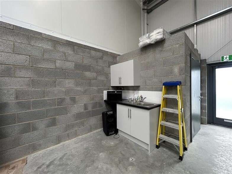 11 Cherry Farm Close, Malton to rent - Building Photo - Image 3 of 5