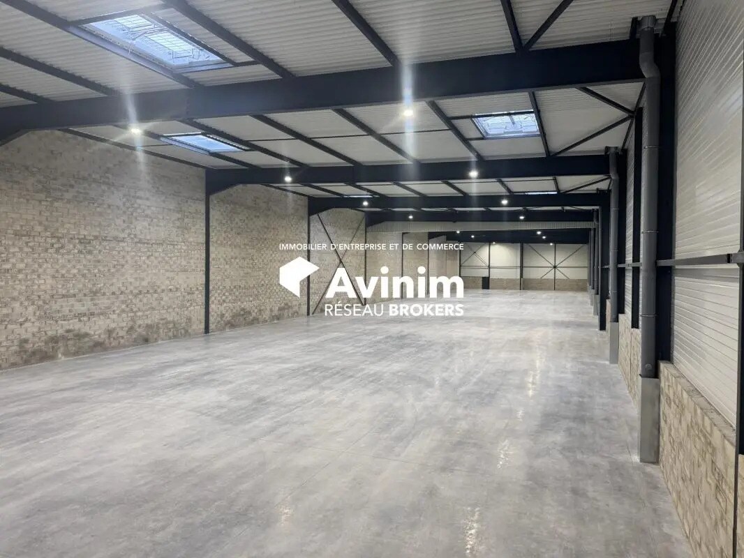 Light Industrial in Le Blanc-Mesnil for sale Building Photo- Image 1 of 10