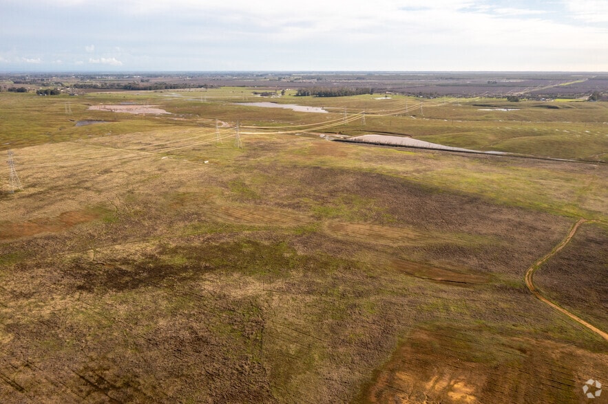 Tehama County Agricultural Portfolio portfolio of 6 properties for sale on LoopNet.co.uk - Building Photo - Image 3 of 38