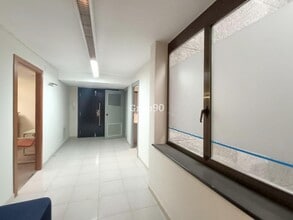 Office in Lleida, Lérida to rent Interior Photo- Image 1 of 22