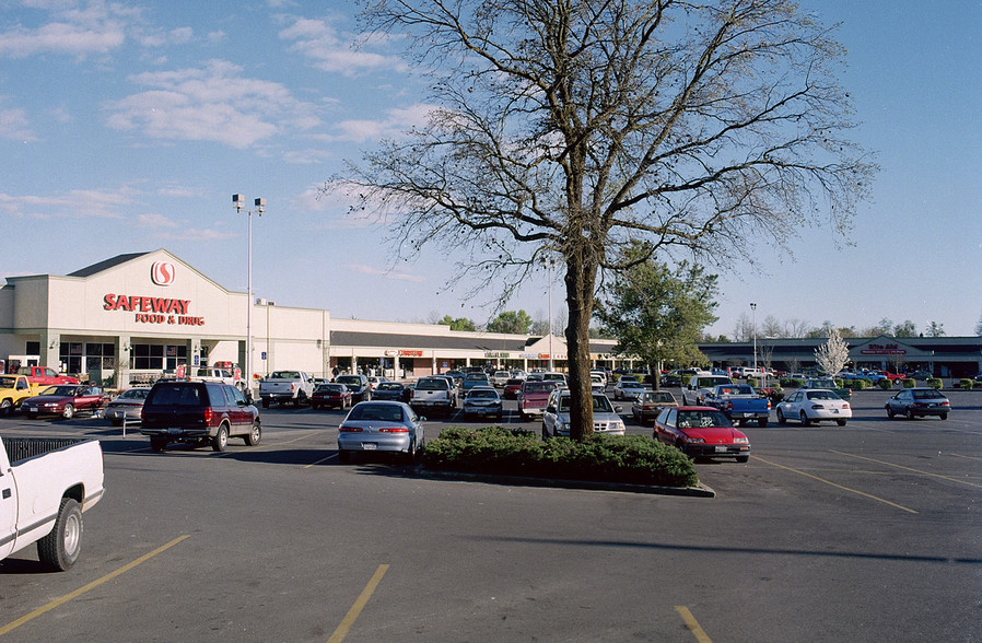 1536-1596 State Highway 99, Gridley, CA for rent - Building Photo - Image 1 of 4