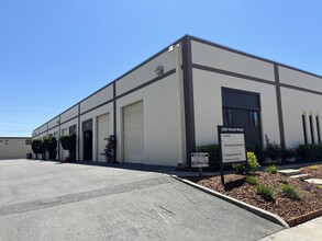 3330 Vincent Rd, Pleasant Hill, CA for rent Building Photo- Image 1 of 5