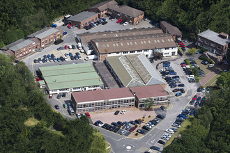 102 Lower Guildford Rd, Woking, SRY - aerial  map view - Image1