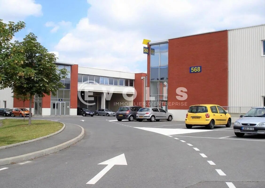 Light Industrial in Saint-Ouen-sur-Seine to rent Building Photo- Image 1 of 2