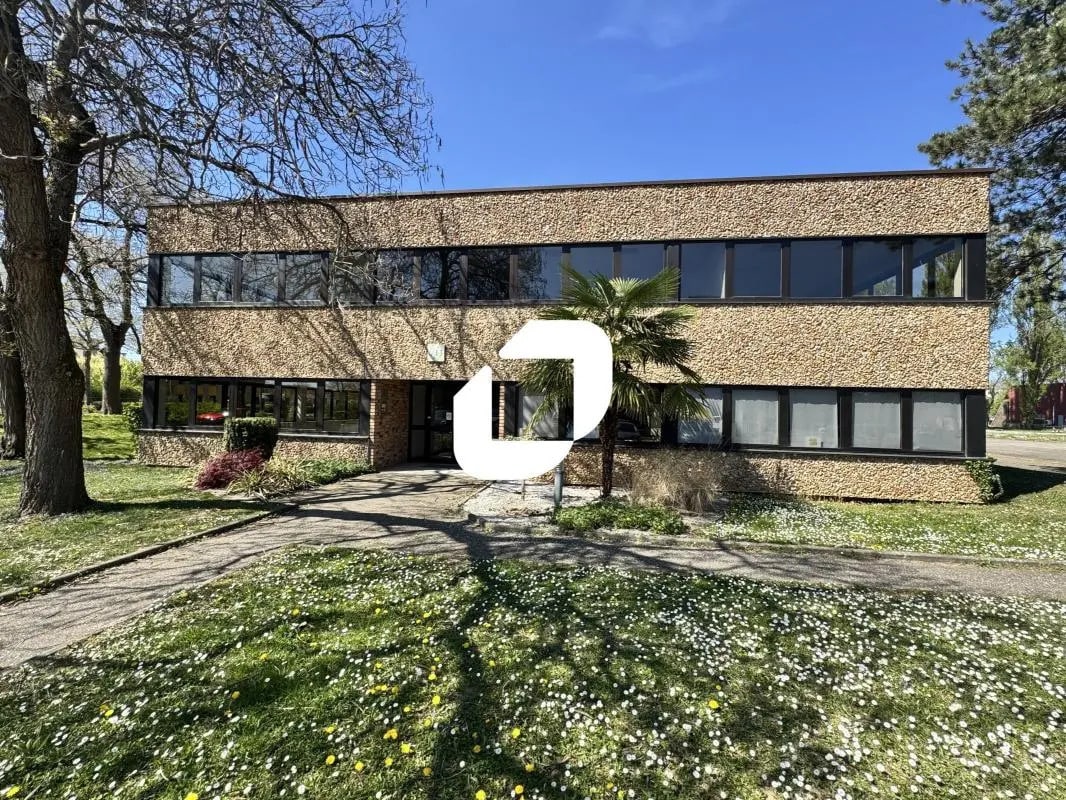 11 Rue Du Tanin, Lingolsheim to rent Primary Photo- Image 1 of 18