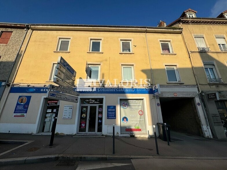 Office in Tassin-la-Demi-Lune for sale - Building Photo - Image 1 of 7