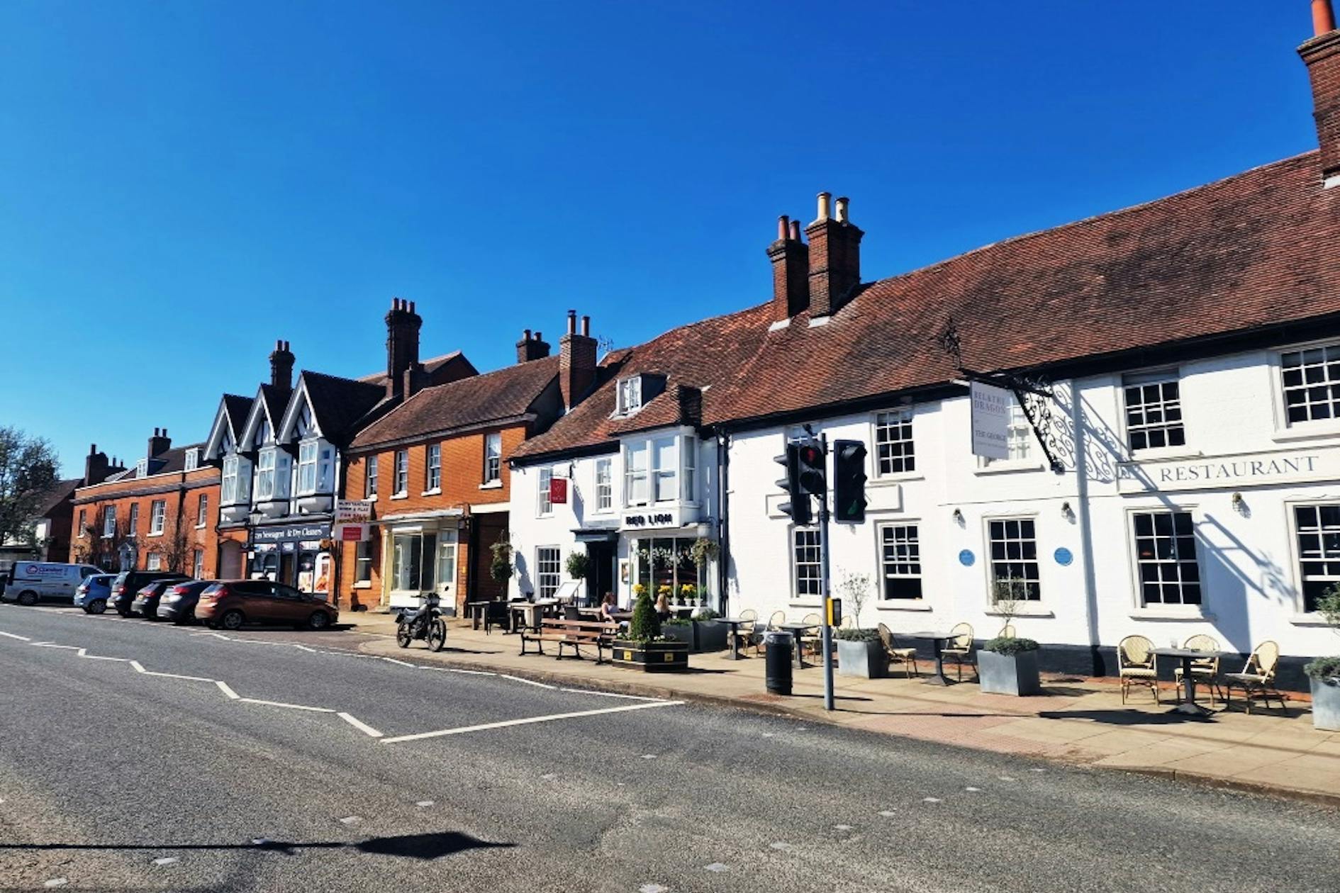108 High St, Odiham for sale Building Photo- Image 1 of 1