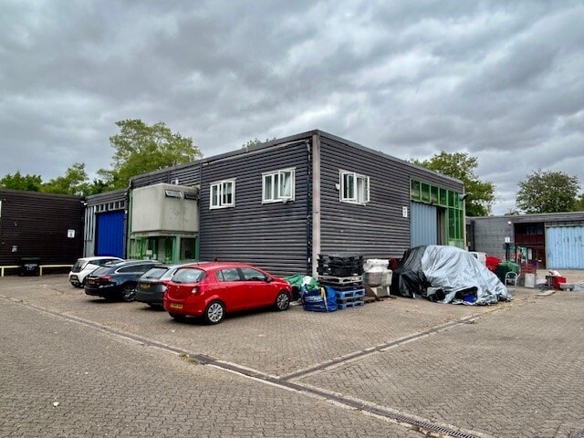 Post Office Rd, Inkpen to rent - Primary Photo - Image 1 of 1