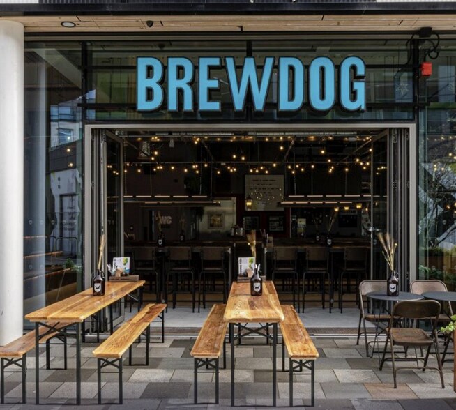 Exeter St, Plymouth to rent - Building Photo - Image 3 of 3