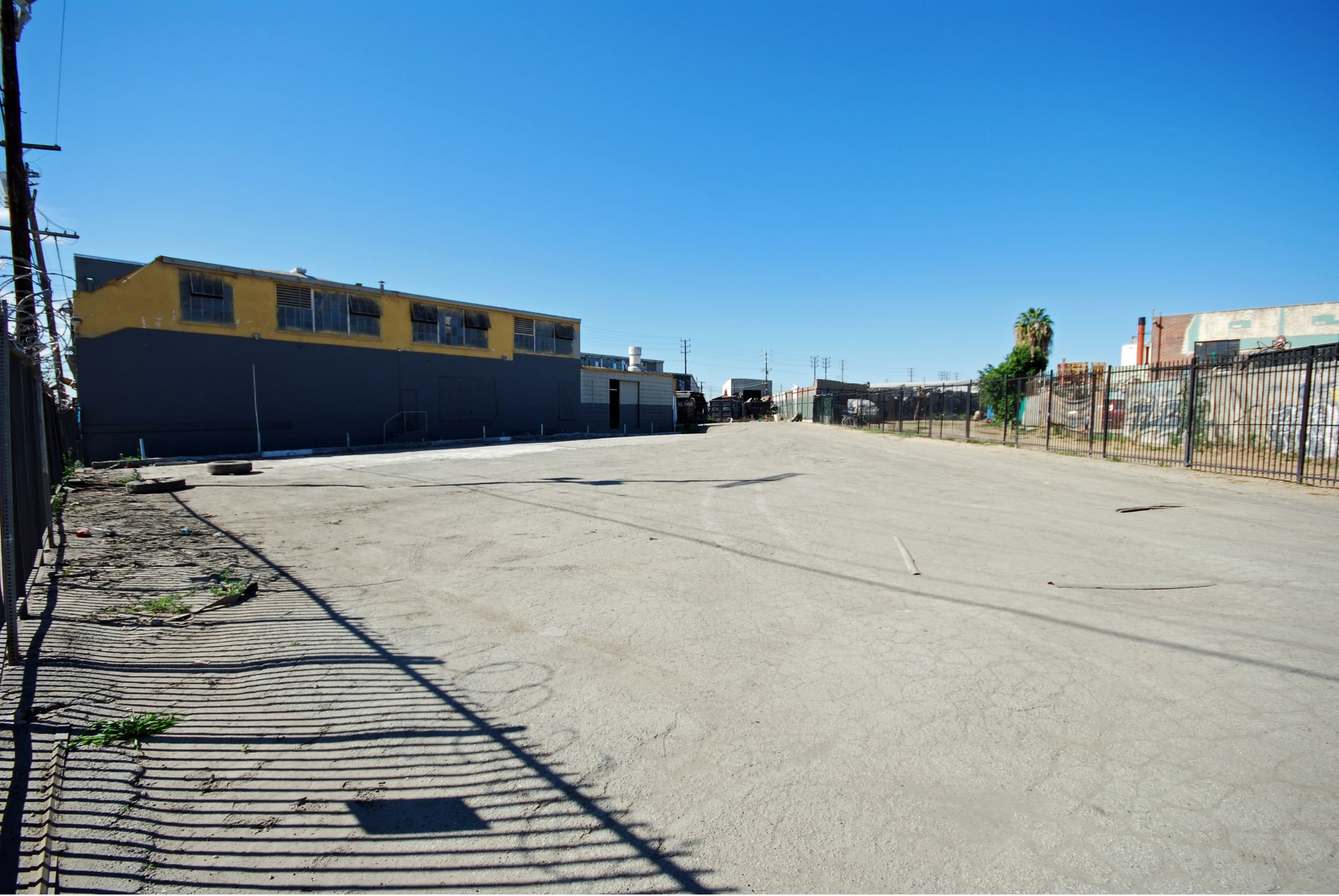 1515 S Evergreen Ave, Los Angeles, CA to rent Building Photo- Image 1 of 7