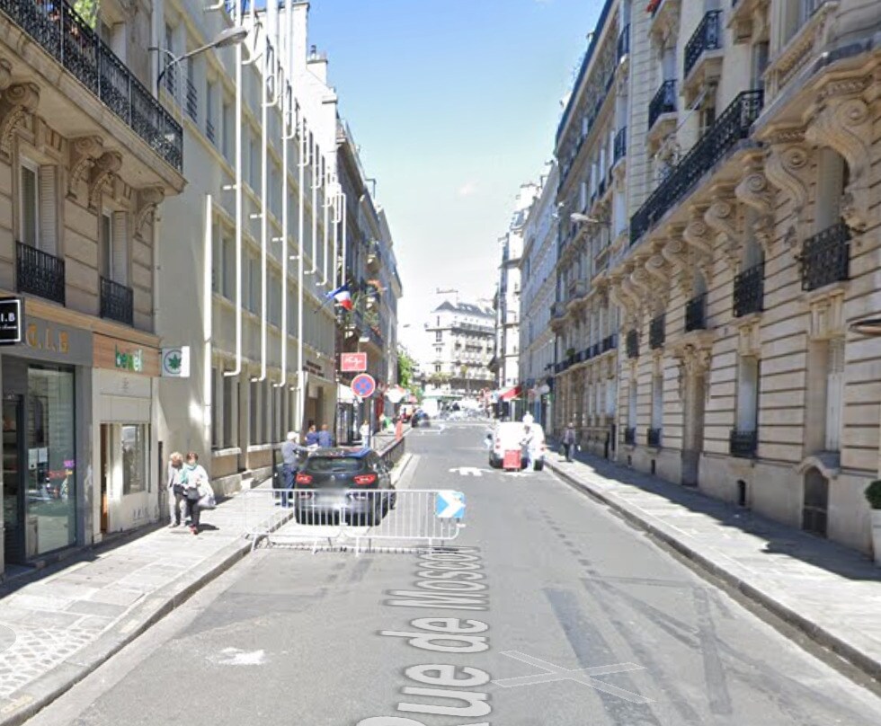 Retail in Paris to rent Building Photo- Image 1 of 4