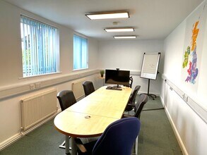 Ashford Rd, Lenham to rent Interior Photo- Image 2 of 7