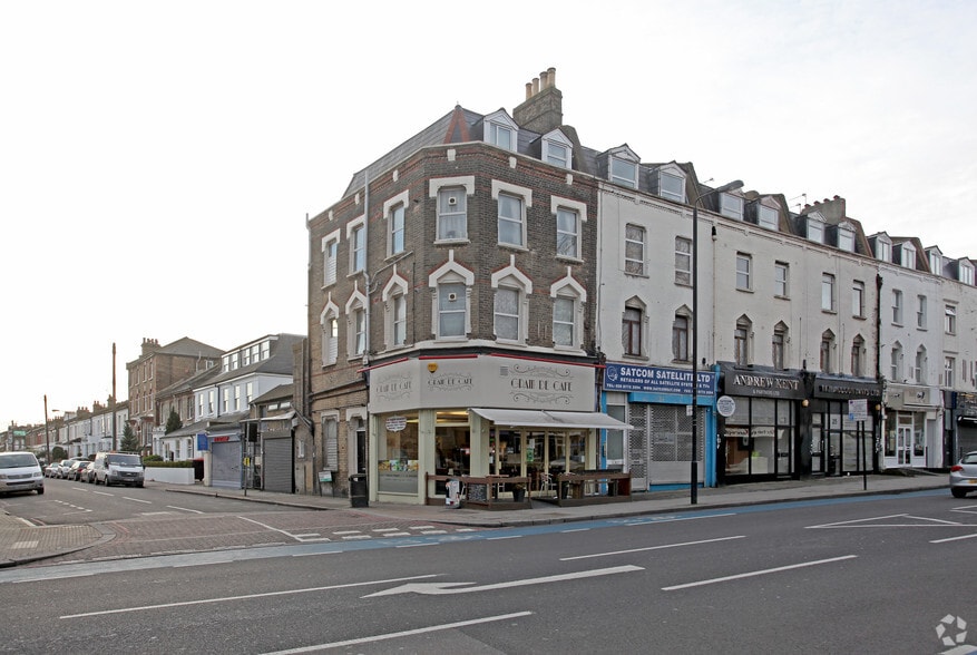 19 Balham High Rd, London for sale - Primary Photo - Image 1 of 1