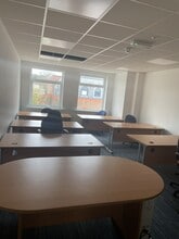 185 Fleet Rd, Fleet for sale Interior Photo- Image 2 of 3