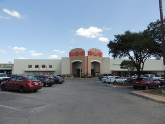 More details for 2923-2951 Thousand Oaks Dr, San Antonio, TX - Retail for Rent