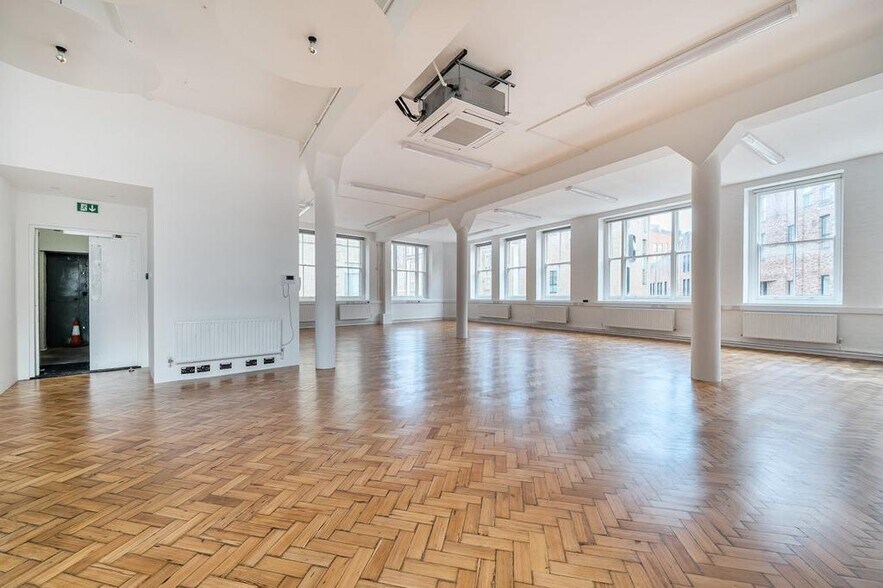 25-27 Hackney Rd, London to rent - Building Photo - Image 2 of 23