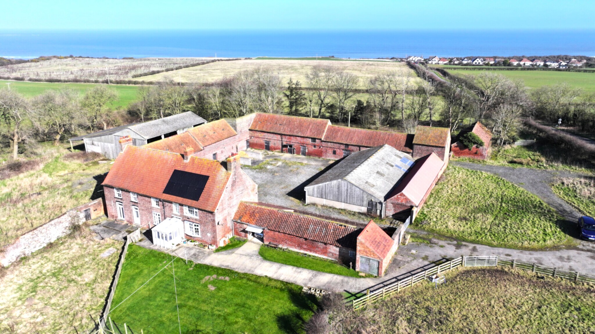 Sands Rd, Filey for sale Primary Photo- Image 1 of 3