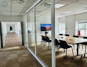 Office in Lyon to rent Interior Photo- Image 2 of 6