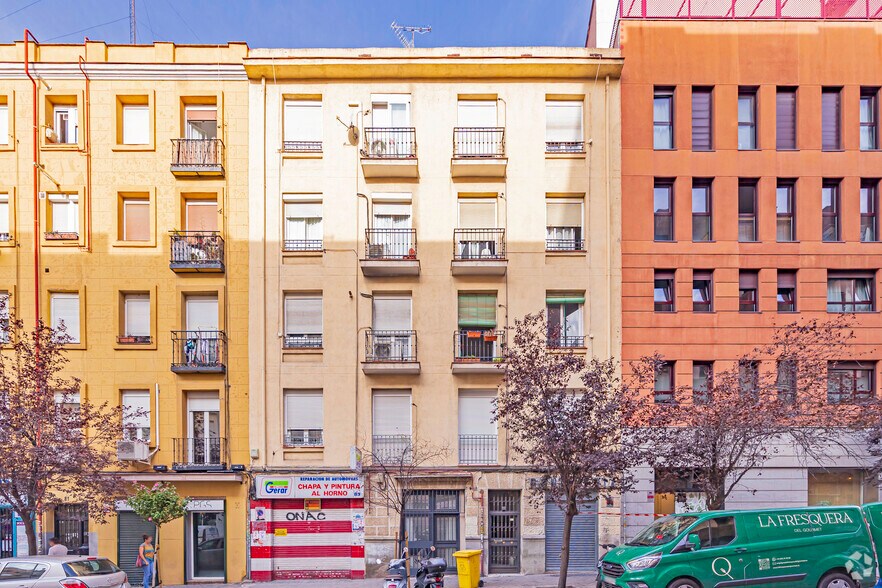 Calle de Ponzano, 83, Madrid, Madrid for rent - Primary Photo - Image 1 of 2