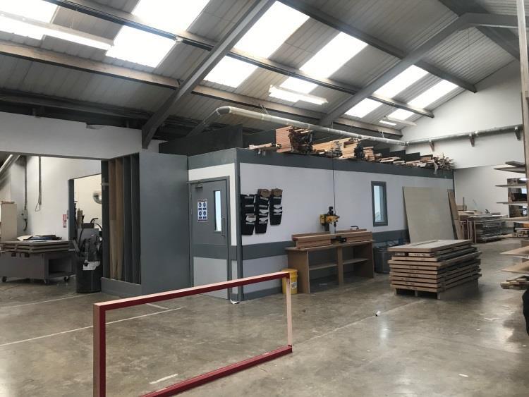 9 Limber Rd, Ulceby for sale - Interior Photo - Image 2 of 7