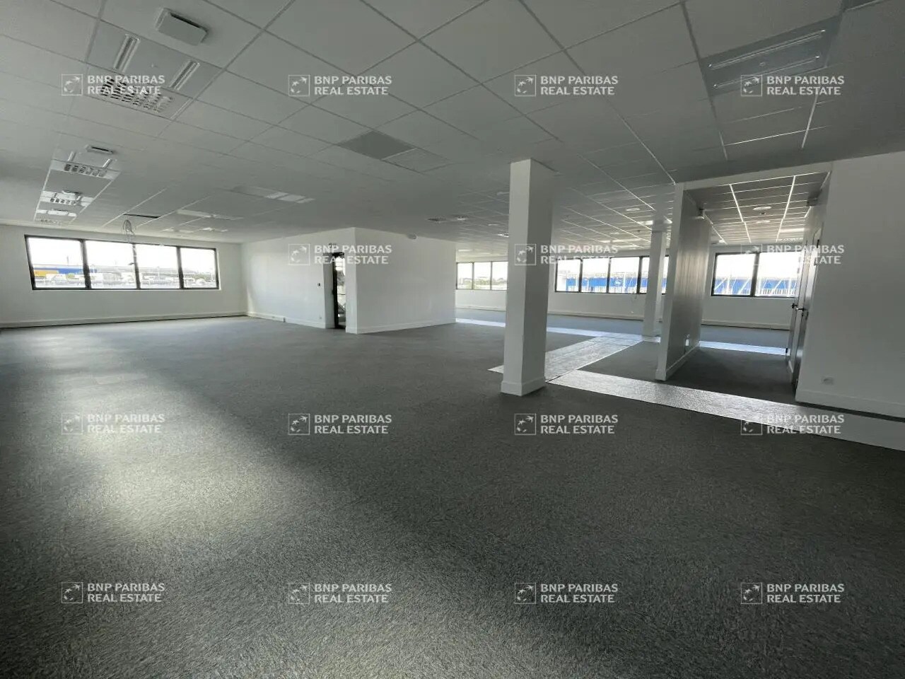 6 Rue Victor Schoelcher, Saint-Herblain to rent Building Photo- Image 1 of 20