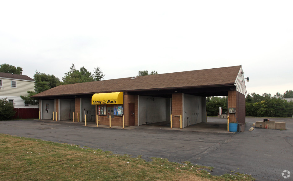 1249 Walden Ave, Buffalo, NY for sale - Primary Photo - Image 1 of 1