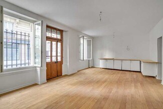 More details for 28 Rue De Turin, Paris - Office to Rent