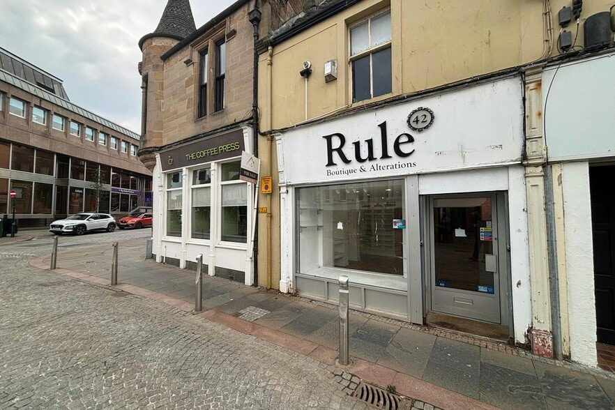 17 Bank St, Kilmarnock to rent - Building Photo - Image 2 of 4