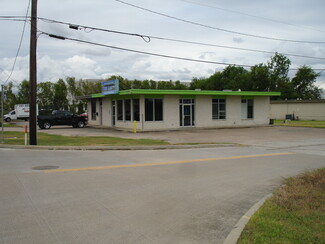 More details for 1631 N Main St, Pearland, TX - Retail for Rent