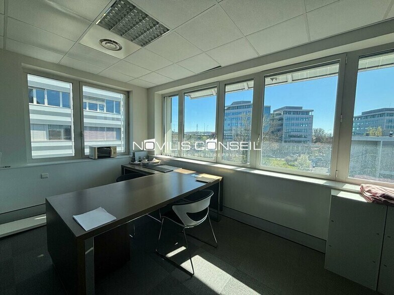 Office in Toulouse for sale - Interior Photo - Image 2 of 7