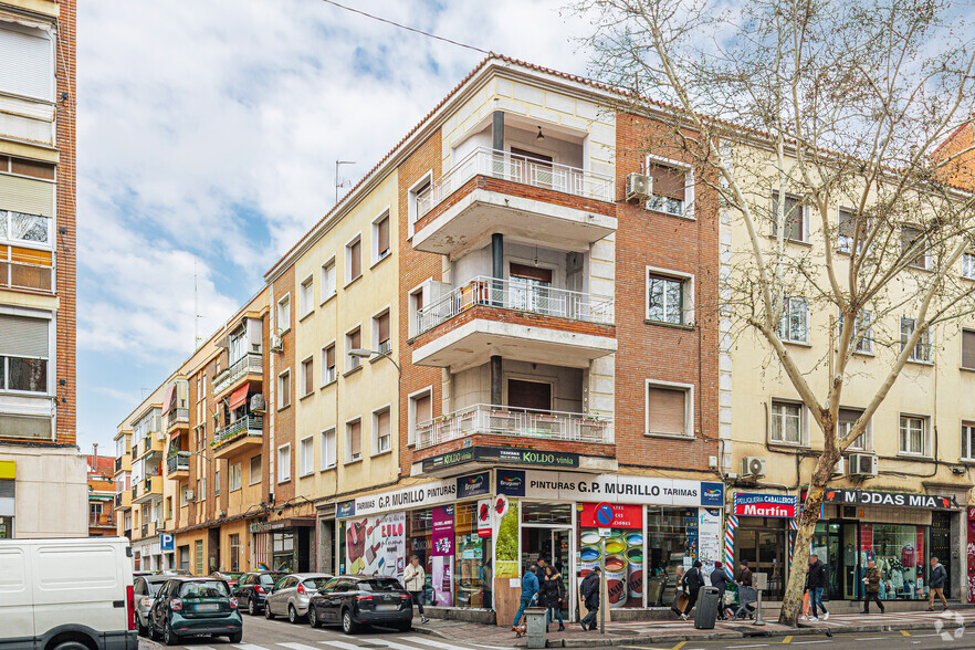 Calle Alcalá, 426, Madrid, Madrid for rent - Primary Photo - Image 1 of 2