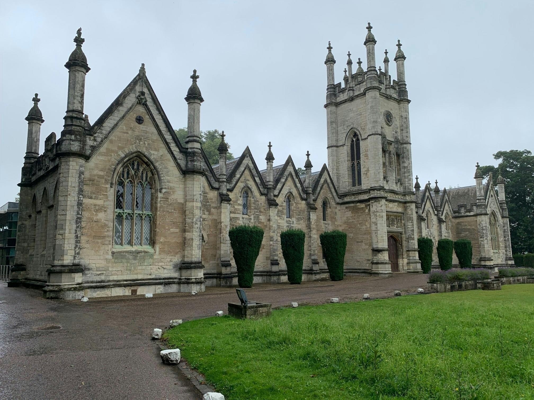 Great North Rd, Leeds to rent Primary Photo- Image 1 of 2