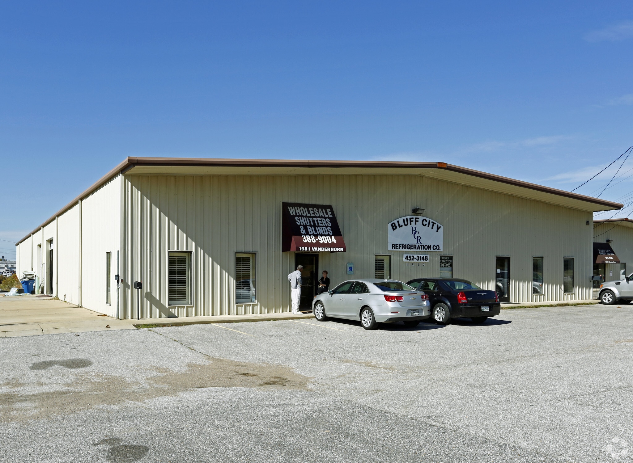 1983 Vanderhorn Dr, Memphis, TN for sale Primary Photo- Image 1 of 1