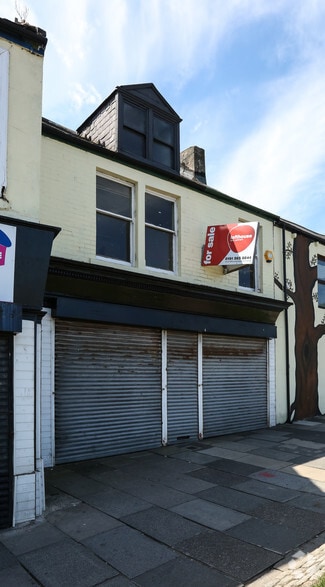 35-37 Silksworth Row, Sunderland to rent - Building Photo - Image 2 of 3
