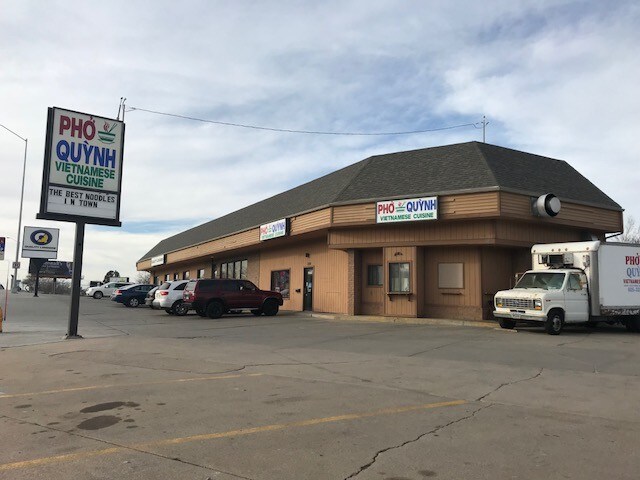 1100-1110 W 12th St, Sioux Falls, SD for sale Building Photo- Image 1 of 1