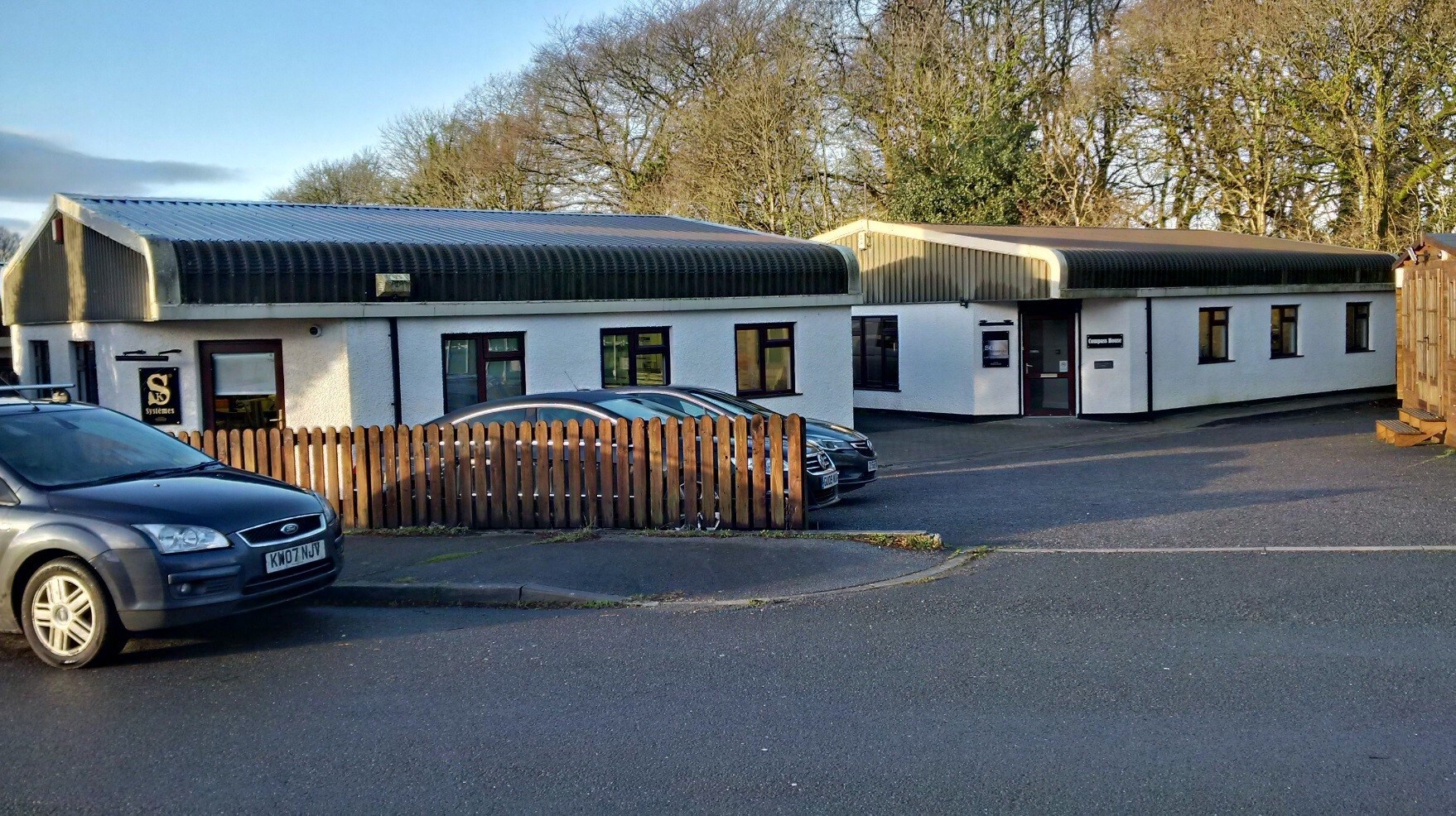 Yelverton Business Park, Crapstone for sale Primary Photo- Image 1 of 1