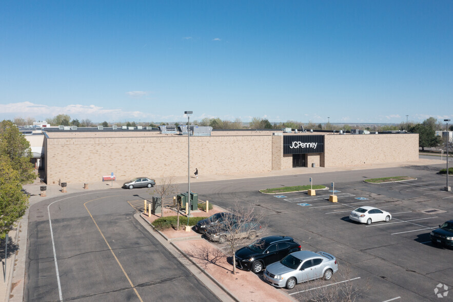 2050 Greeley Mall, Greeley, CO for rent - Building Photo - Image 2 of 8