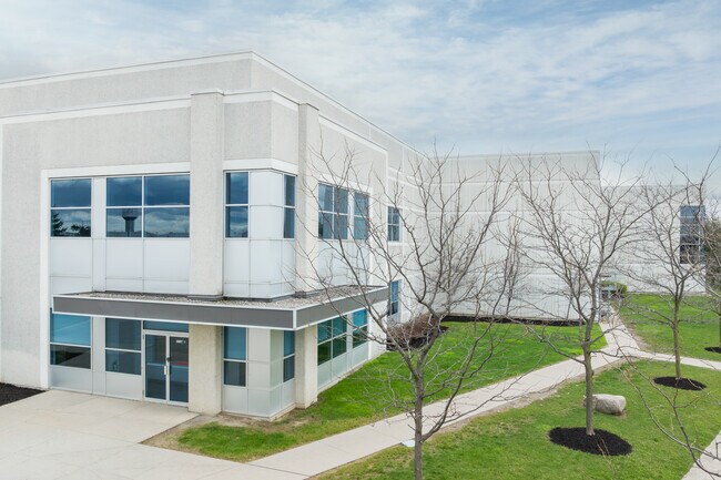 More details for 8350 Lawson Rd, Milton, ON - Industrial to Rent