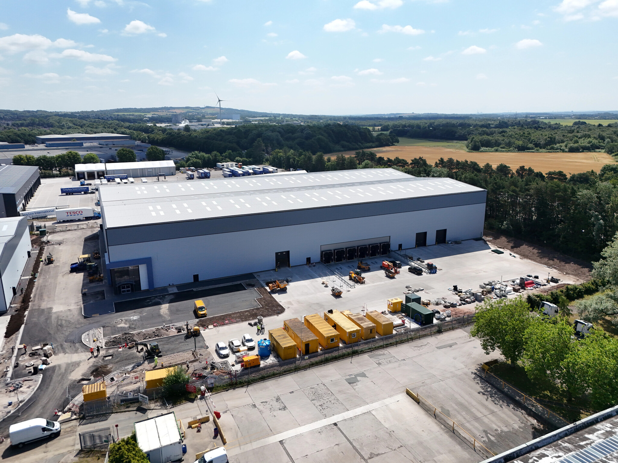 Gillibrands Rd, Skelmersdale to rent Building Photo- Image 1 of 10