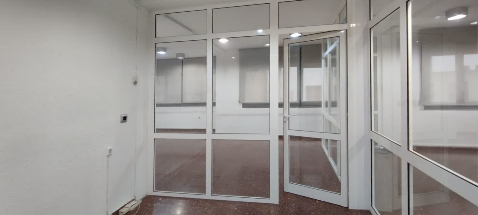 Office in Manresa, Barcelona to rent Interior Photo- Image 1 of 8