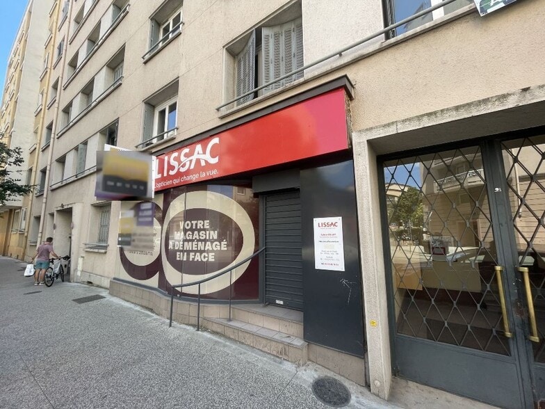 304 Cours Emile Zola, Villeurbanne to rent - Building Photo - Image 1 of 6