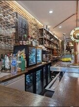 Retail in Granollers, Barcelona to rent Interior Photo- Image 2 of 9