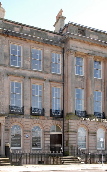 59 Hamilton Sq, Birkenhead for sale - Primary Photo - Image 1 of 1