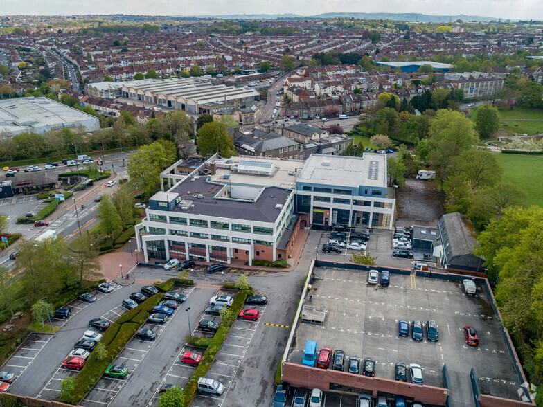 470 Bath Rd, Bristol for rent - Aerial - Image 3 of 23