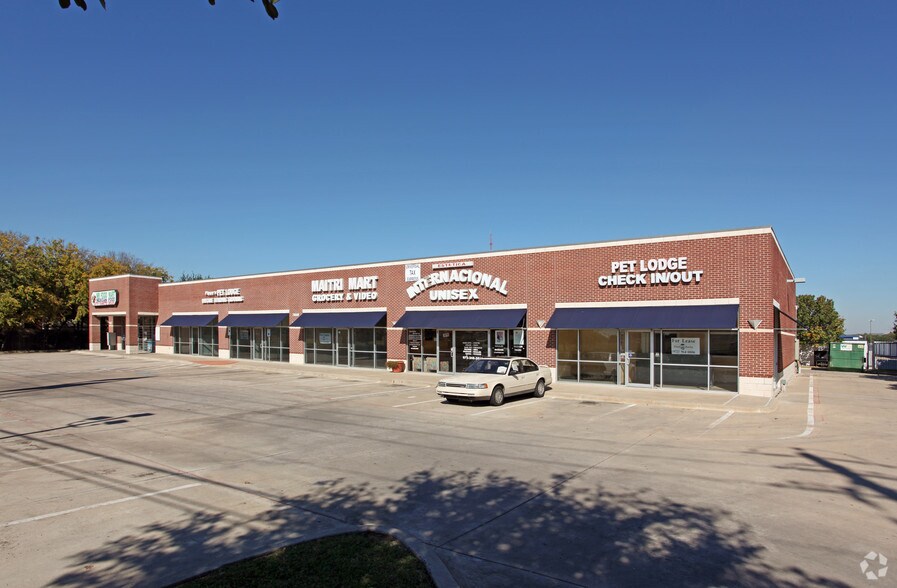 7859 McCallum Blvd, Dallas 75252