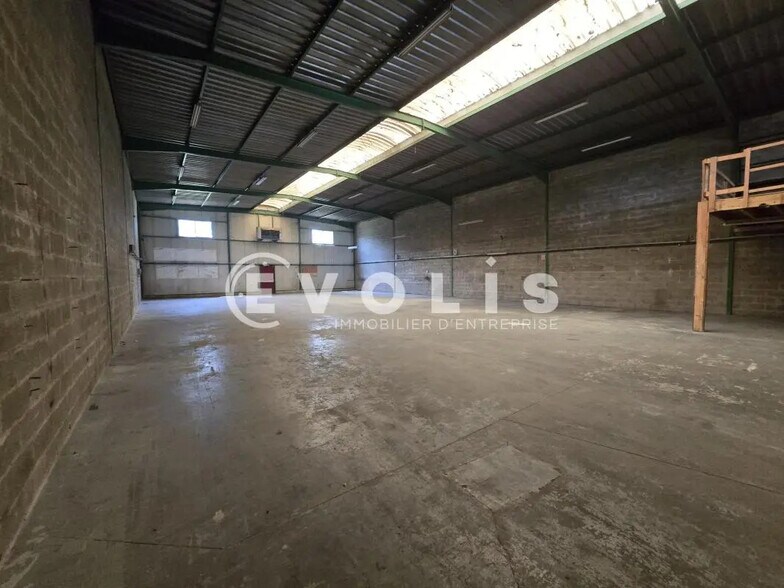 Office in Wissous to rent - Interior Photo - Image 3 of 8