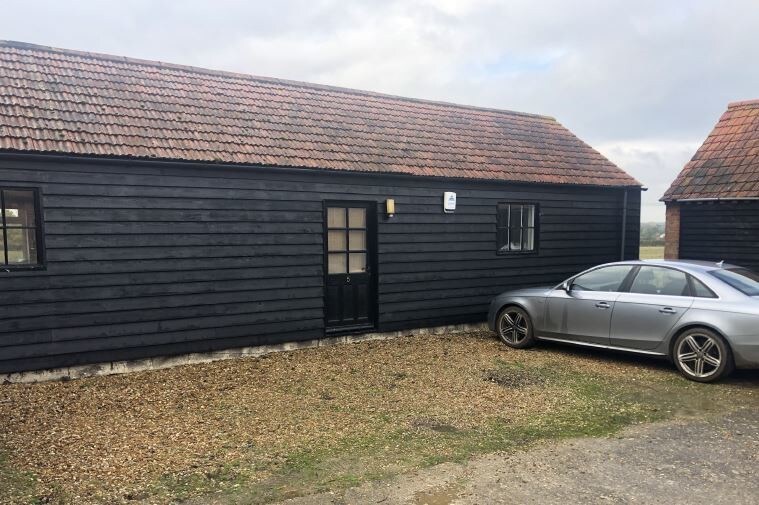 Newport Rd, Newport Pagnell for sale Primary Photo- Image 1 of 1