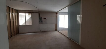 Retail in Reus, Tarragona to rent Interior Photo- Image 2 of 26