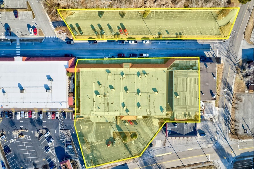 Jackson Square Oak Ridge, TN for Sale UK